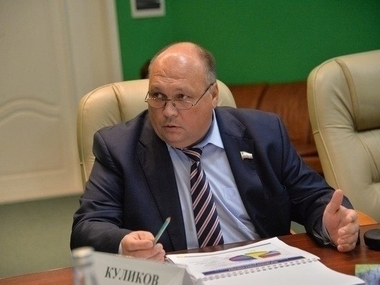 Экс-главу Энгельсского района Куликова взяли под стражу Экс-главу Энгельсского района Куликова взяли под стражу