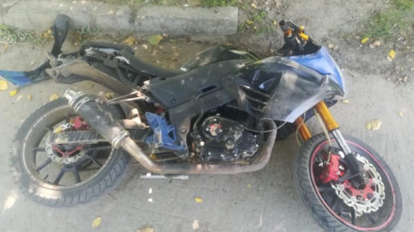 В Вольске мотоциклист наехал на бордюр и разбился насмерть
