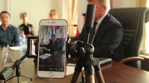 Медиазависимость