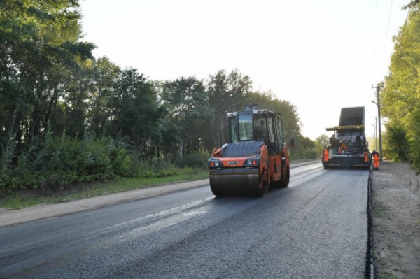 Валерий Радаев проконтролировал ремонт дорог в Энгельсе