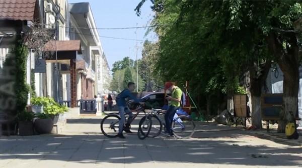 Инстинкт самоустранения