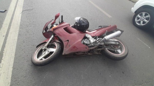 В Юбилейном разбились мотоциклист и его пассажирка
В Юбилейном разбились мотоциклист и его пассажирка