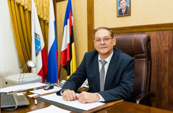 
С 1 июня саратовским педагогам и врачам повысили зарплату