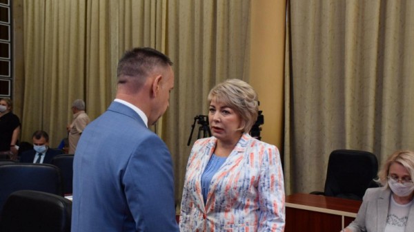 Глава правительства Саратовской области: &laquo;До конца года мы будем жить в режиме максимальной экономии средств. В следующем году будет не лучше&raquo;
