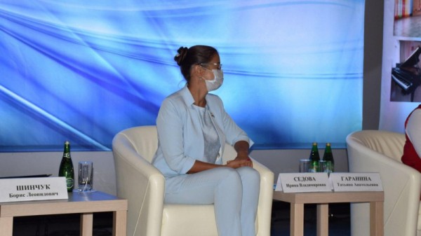 Жителям удаленных районов не хватило оборудования для онлайн-трансляций культурных событий
