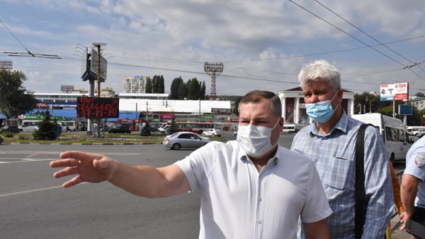 Чиновник: в Саратове подрядчик проспал рейд, где проверяли его работу
