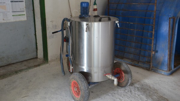 Министр о студенческой практике в коровнике: «Надо все ручками потрогать»
Министр о студенческой практике в коровнике: «Надо все ручками потрогать»