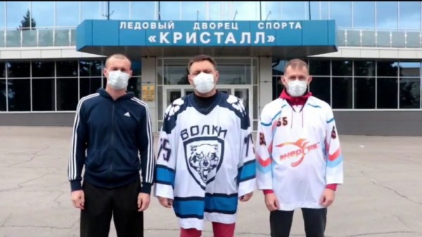 Хоккей &laquo;опять за бортом&raquo;: саратовские спортсмены попросили спикера Госдумы открыть ледовые арены в регионе
