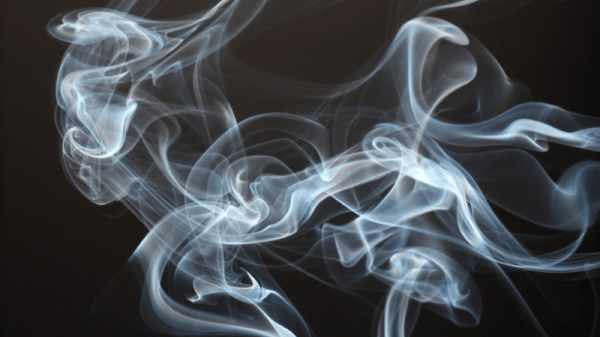 СМИ: в России резко подорожают сигареты
