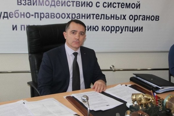 Районного депутата оштрафовали за удар в лицо чиновницы. Народный избранник не согласен с решением суда Районного депутата оштрафовали за удар в лицо чиновницы. Народный избранник не согласен с решением суда