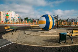 
В Татищеве появился обновленный сквер &laquo;Спортивный&raquo;