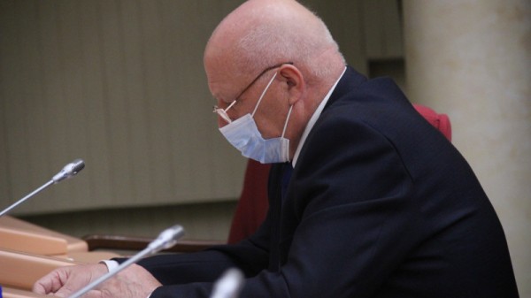 Один из депутатов облдумы отказался от мандата
Один из депутатов облдумы отказался от мандата