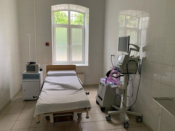 В Саратове мужчину с коронавирусом отправили в больницу после похода в магазин