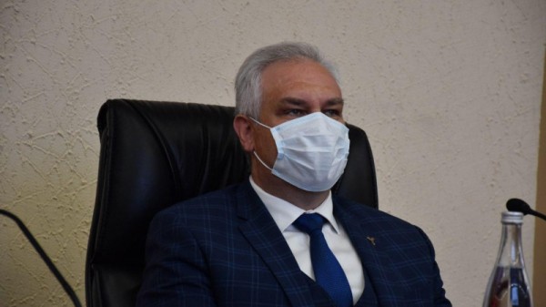 В Саратове назвали экспортеров года. Губернатор наградил бизнесменов
В Саратове назвали экспортеров года. Губернатор наградил бизнесменов