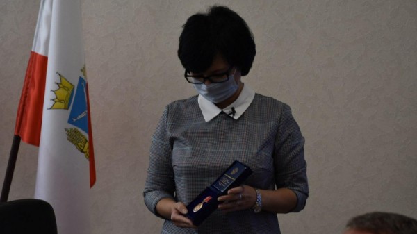 Довыборы. Саратовцам разрешили голосовать во дворах
