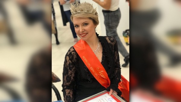 Инвалид из Саратова стала вице-леди на международном конкурсе
Инвалид из Саратова стала вице-леди на международном конкурсе