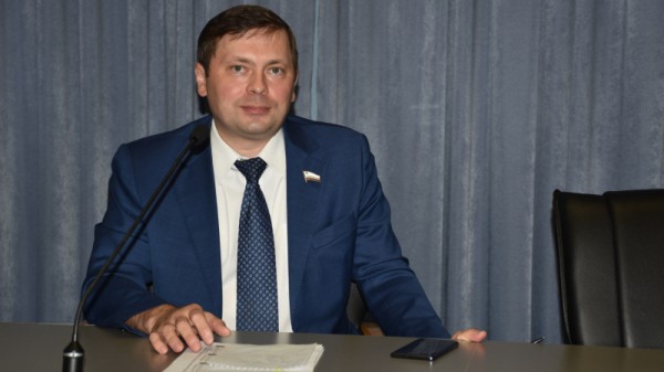 Доход самого состоятельного саратовского министра оказался в 6 раз больше, чем у губернатора
Доход самого состоятельного саратовского министра оказался в 6 раз больше, чем у губернатора