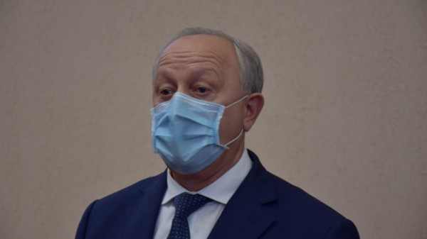 В Саратове назвали экспортеров года. Губернатор наградил бизнесменов
В Саратове назвали экспортеров года. Губернатор наградил бизнесменов