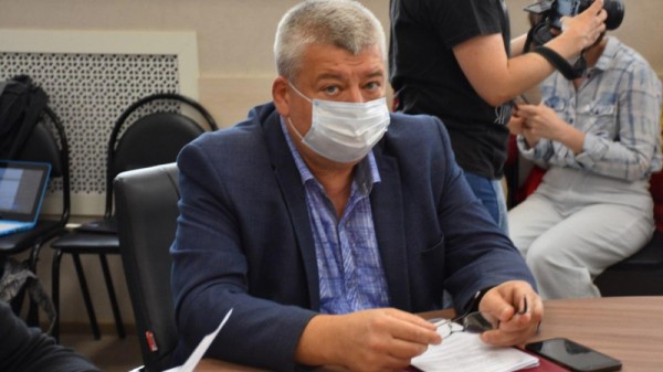 Довыборы. Саратовцам разрешили голосовать во дворах
