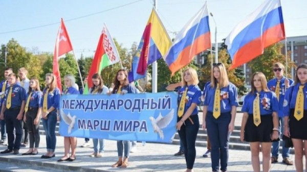 В Саратов на автобусе приедут с «маршем мира»
В Саратов на автобусе приедут с «маршем мира»