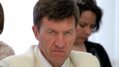 
Экс-зампред правительства обратился с жалобой к главе Энгельсского района					