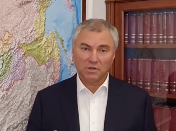 Председатель Госдумы попросил не затягивать с ремонтом дороги в Саратове