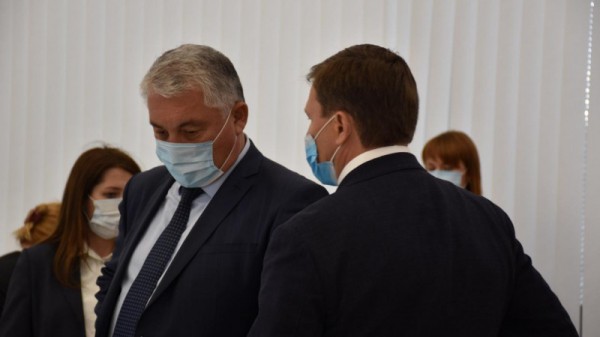 Чиновники договорились увеличить товарооборот между Саратовской областью и Узбекистаном до 50 миллионов долларов. Этот показатель они назвали маленьким
