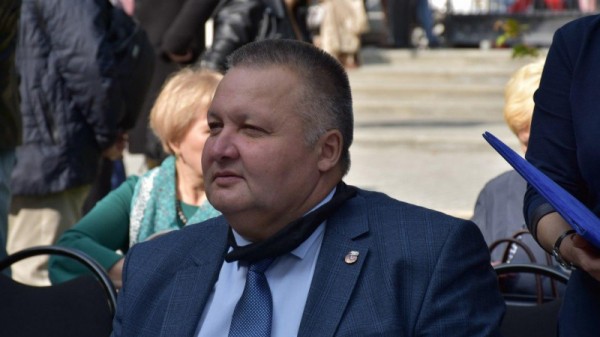 В саратовском музее зачитали поздравление президента России
В саратовском музее зачитали поздравление президента России