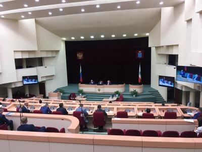 Комитет облдумы по физкультуре и спорту возглавил Станислав Денисенко
Комитет облдумы по физкультуре и спорту возглавил Станислав Денисенко