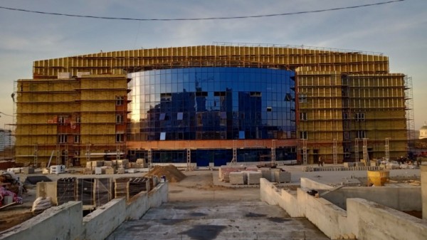 Названа дата пуска тепла на стройплощадке Дворца водных видов спорта. Строители опять опаздывают по срокам
Названа дата пуска тепла на стройплощадке Дворца водных видов спорта. Строители опять опаздывают по срокам