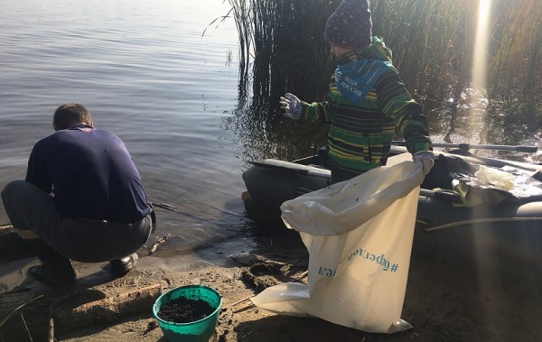 Саратовцы очистили от мусора 190 км берега Саратовцы очистили от мусора 190 км берега