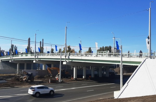 Сегодня будет открыто движение по Трофимовскому мосту в Ленинском районе Саратова