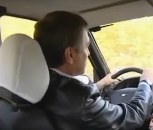 Появилось видео поездки Вячеслава Володина по саратовскому бездорожью