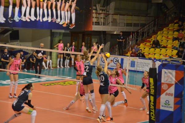 &laquo;Протон&raquo; дома в напряженном матче проиграл действующим чемпионкам России