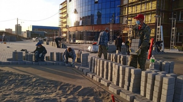 Названа дата пуска тепла на стройплощадке Дворца водных видов спорта. Строители опять опаздывают по срокам
Названа дата пуска тепла на стройплощадке Дворца водных видов спорта. Строители опять опаздывают по срокам