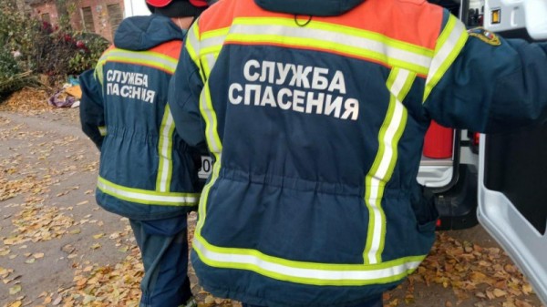 В Саратове во время драки с балкона выбросили девушку. Пострадали двое
В Саратове во время драки с балкона выбросили девушку. Пострадали двое