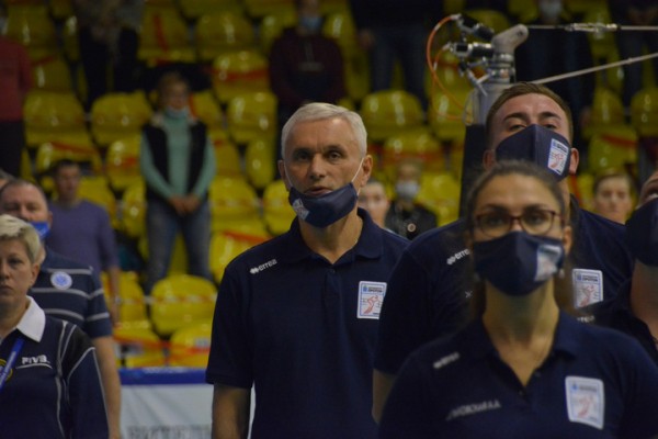 &laquo;Протон&raquo; дома в напряженном матче проиграл действующим чемпионкам России