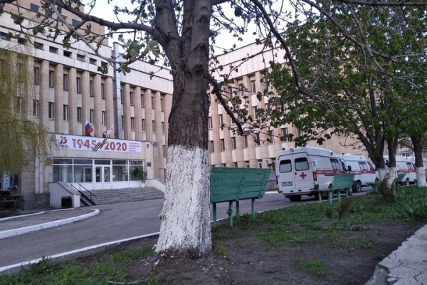 &laquo;Он писал &mdash; помоги мне!&raquo;: сын 50-летнего мужчины, скончавшегося от коронавируса в больнице, рассказал, как умирал его отец