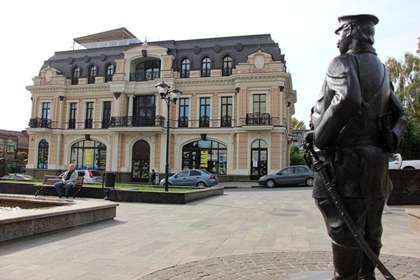 Адъютант своего превосходительства