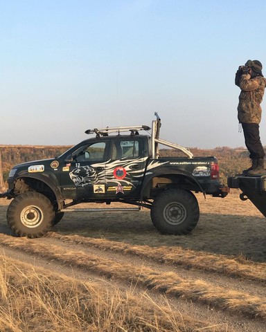 &laquo;Продукт будем бомбический&raquo;: председатель комитета по туризму после поездки на БТР пролетела над Саратовом на гидроплане