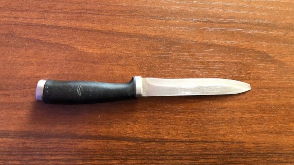 Следствие: саратовец ударил друга детства в сердце и попытался спасти ему жизнь иголкой, бинтами и банкой из-под пива. Дело в суде
