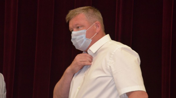 Мэр Саратова предложил по-новому определять стоимость аренды городских электросетей: власти не знают, сколько объектов есть в собственности города
Мэр Саратова предложил по-новому определять стоимость аренды городских электросетей: власти не знают, сколько объектов есть в собственности города