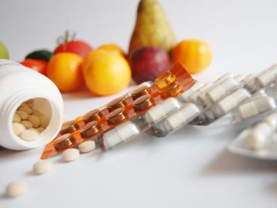 
Зампред облправительства попросил жителей региона не покупать лекарства впрок					