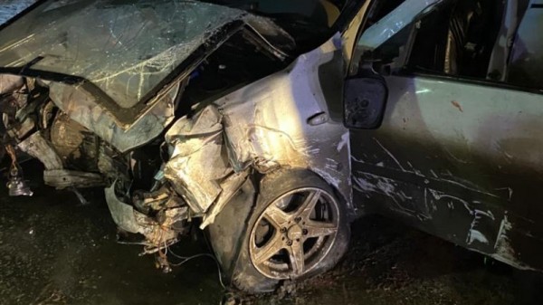 В автокатастрофе под Энгельсом пять человек пострадали и один погиб
В автокатастрофе под Энгельсом пять человек пострадали и один погиб