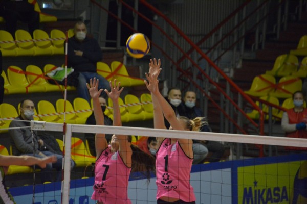 &laquo;Протон&raquo; дома потерпел поражение от подмосковного &laquo;Заречья-Одинцово&raquo;