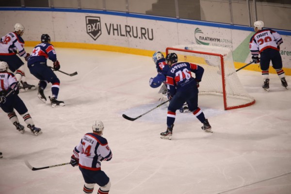 Победное начало гостевой серии