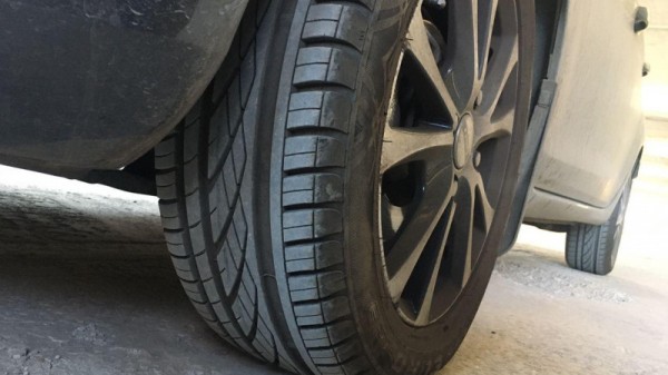 Для саратовских поликлиник купят автомобили на 30 миллионов рублей
