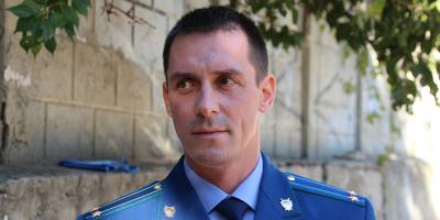 Саратовского прокурора перевели в Ленинградскую область
Саратовского прокурора перевели в Ленинградскую область