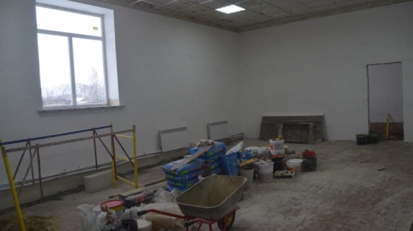 В Саратовском селе на сэкономленные деньги отремонтировали Дом культуры: средств не хватило, подрядчик пообещал добавить «из своих»
В Саратовском селе на сэкономленные деньги отремонтировали Дом культуры: средств не хватило, подрядчик пообещал добавить «из своих»