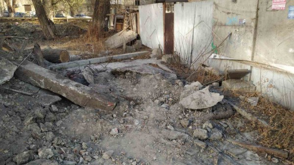 В Заводском районе рядом со стройкой прохожие нашли труп неизвестного мужчины
